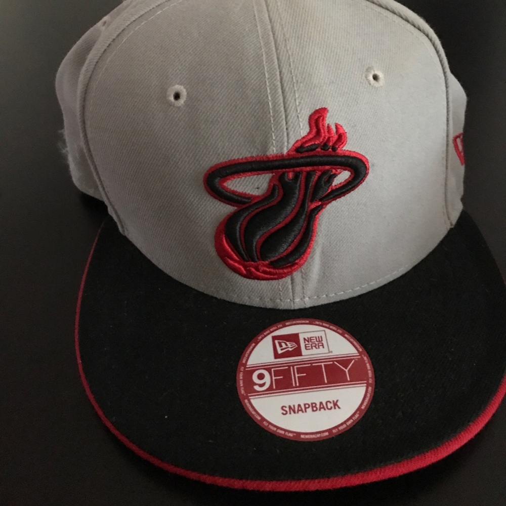 New era Miami heat fitted cap