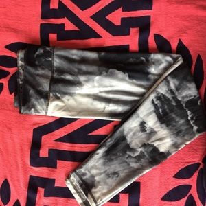 Athletic legging (NWOT)