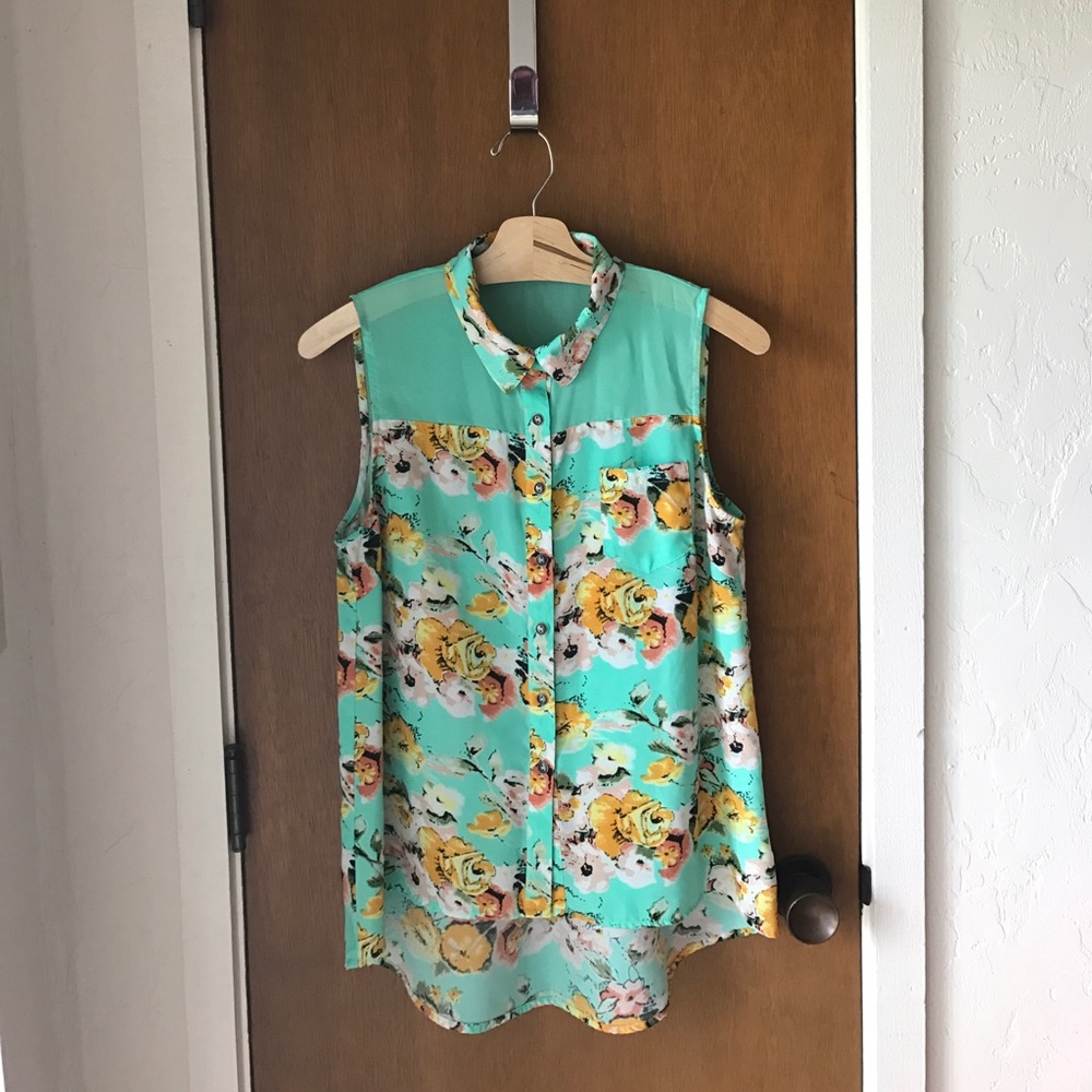 Mint button up blouse