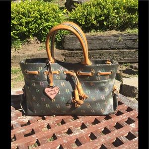 Dooney & Bourke Handbag
