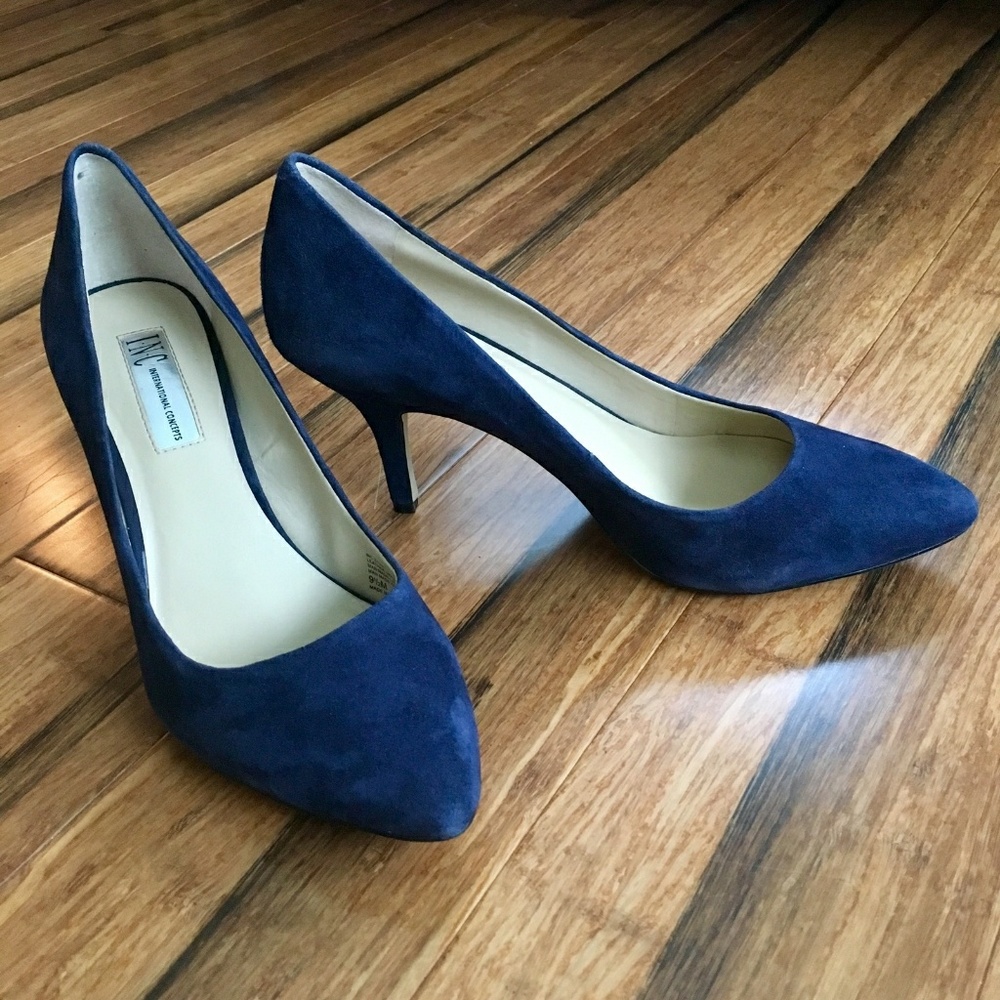 INC Zitah navy blue suede heels