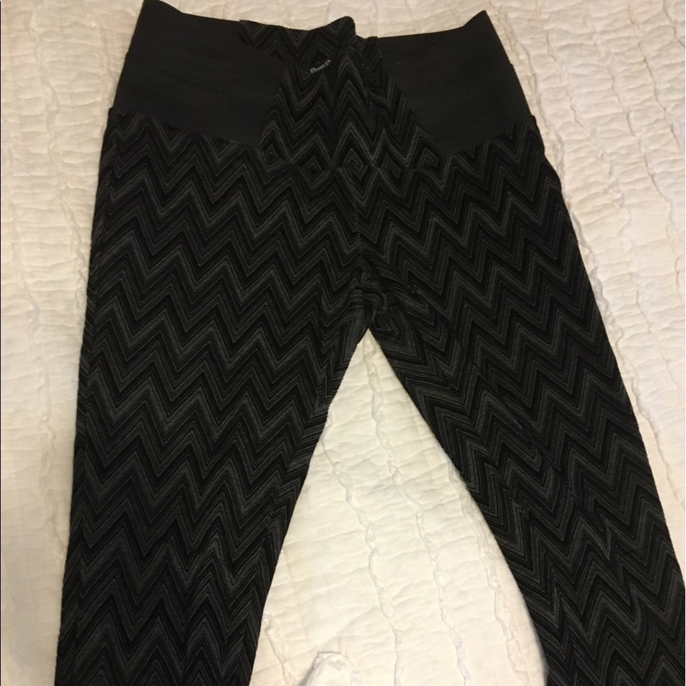 Patterned jeggings