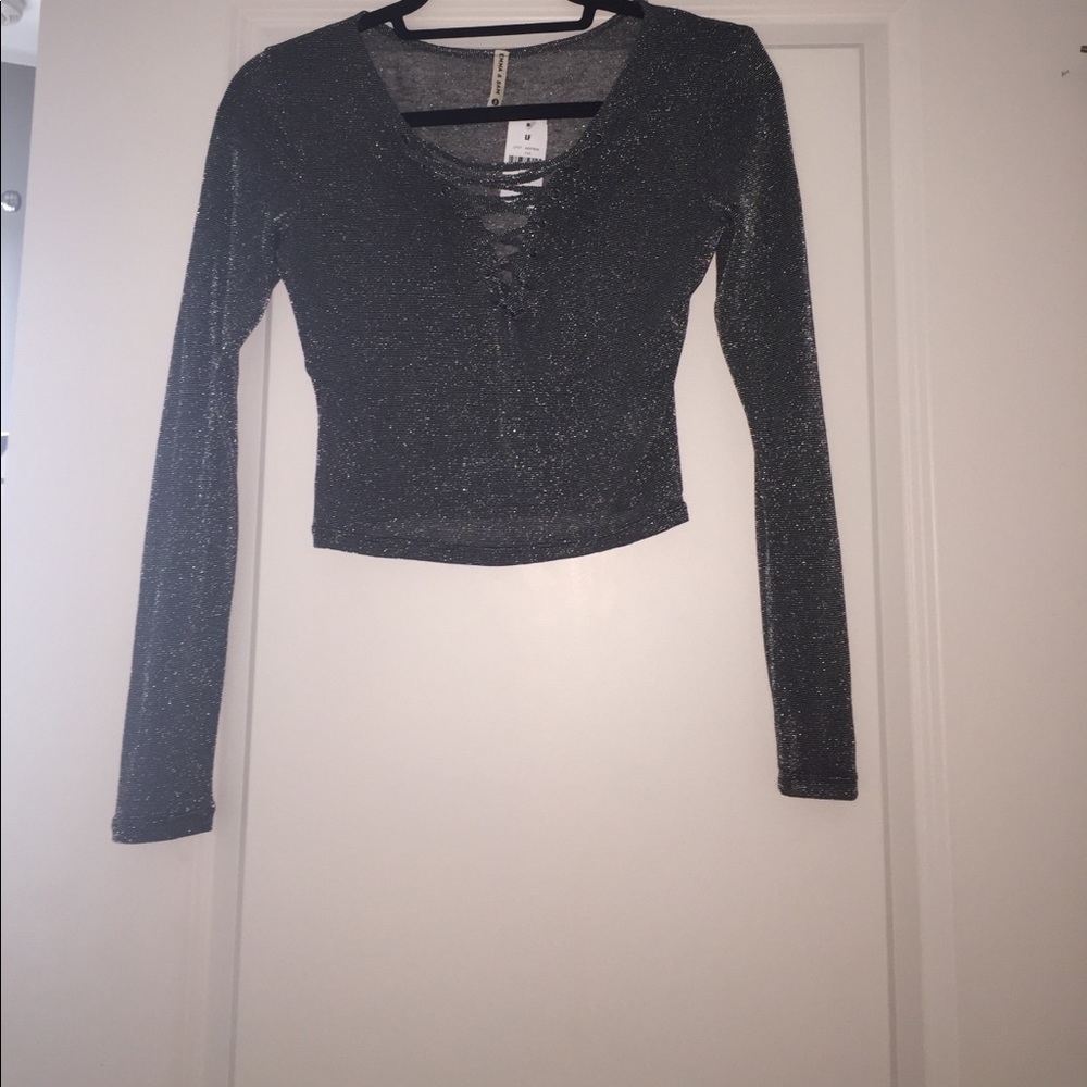 LF crop top dark gray