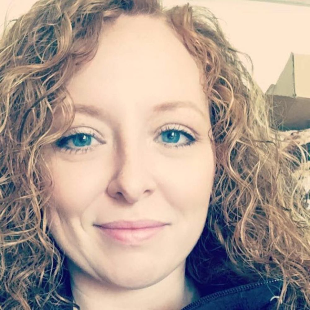 Meet your Posher, Cassie