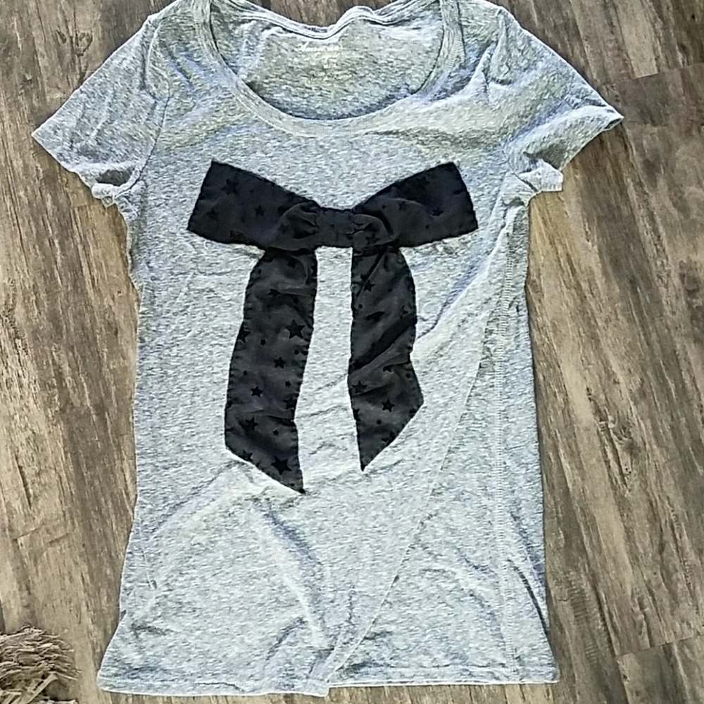 Bow Tee!