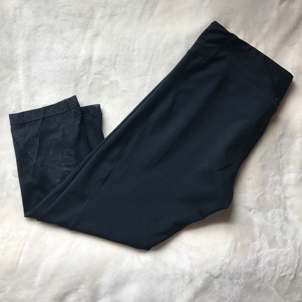UNDER ARMOUR Capri Leggings