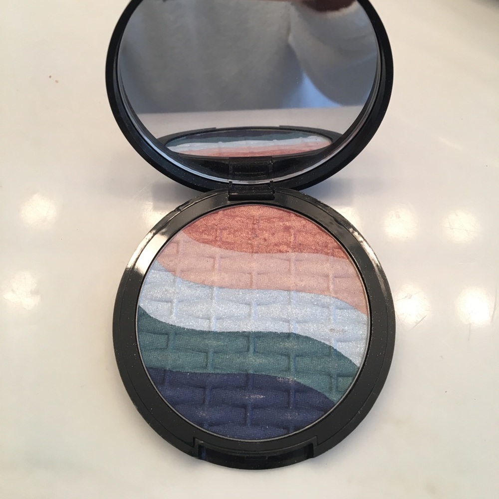 Belize Eye Shadow Pallet