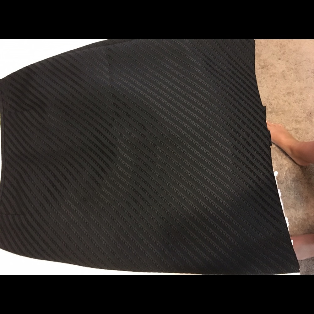 Le Suit Pencil skirt