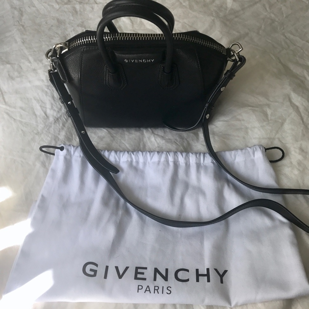 Givenchy Antigona Small - Picture 3 of 4