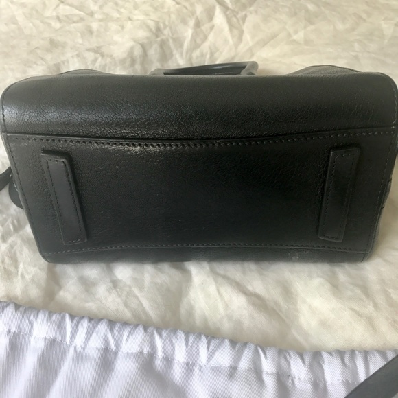 Givenchy Antigona Small - Picture 4 of 4