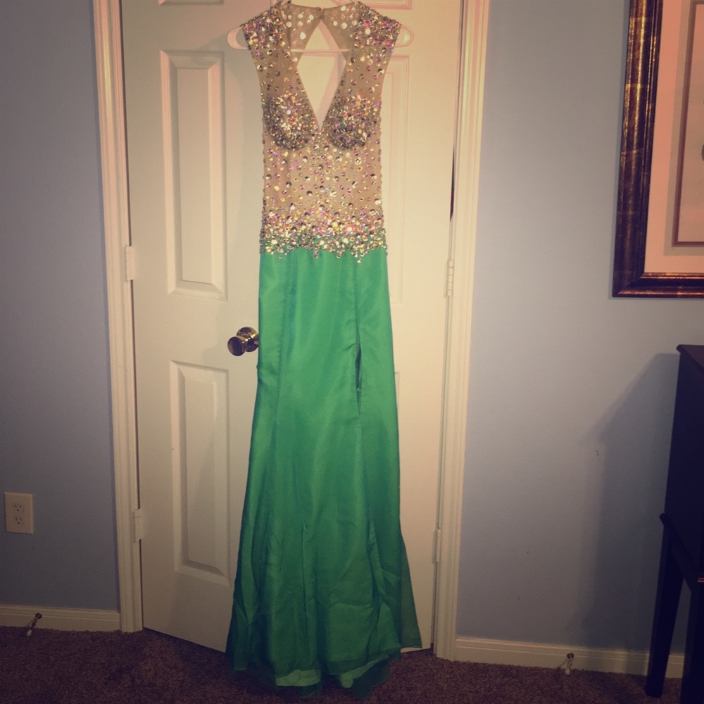 Blush Prom dress by ALEXIA size 6