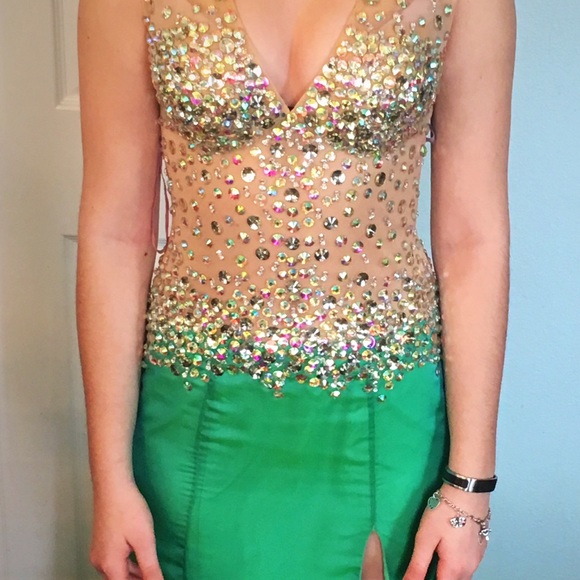 Blush Prom dress by ALEXIA size 6 - Picture 5 of 8