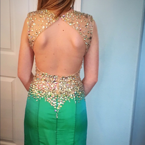 Blush Prom dress by ALEXIA size 6 - Picture 8 of 8