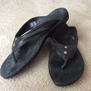 Keen Black Leather Sandals with metal top detail.