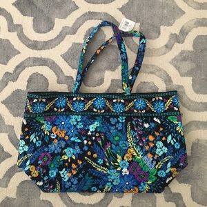 Vera Bradley Grand Tote in Midnight Blues