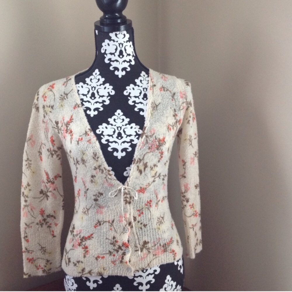 Free Peoole Beige Floral Cardigan Size M