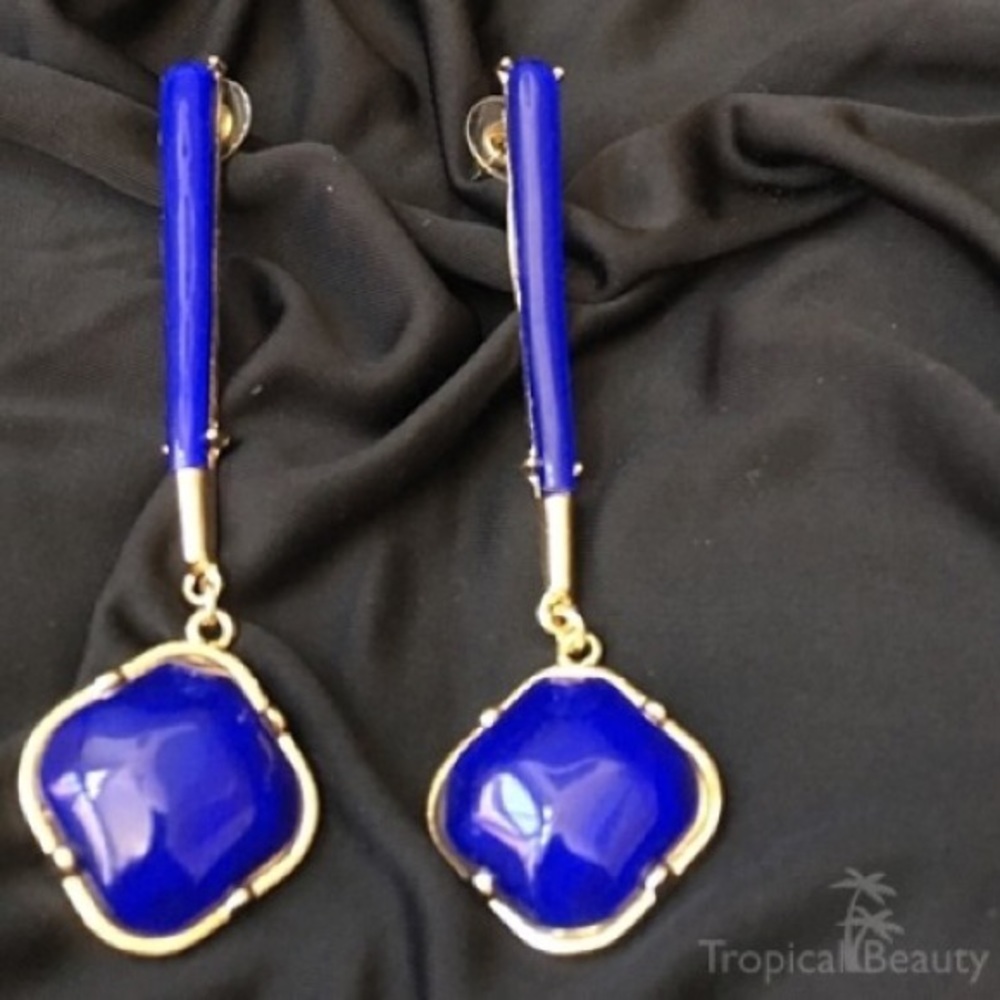 DEEP BLUE CLASSIC DROP SQUARE EARRING