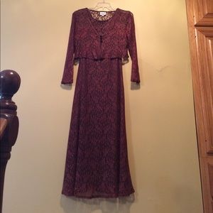 Women's lace maxi dress