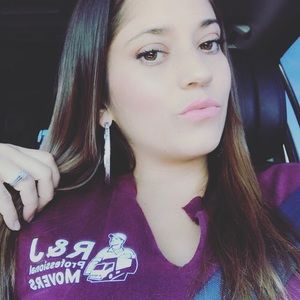 Meet your Posher, Vanessaray