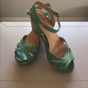 Mix Mooz Yancy Sandals