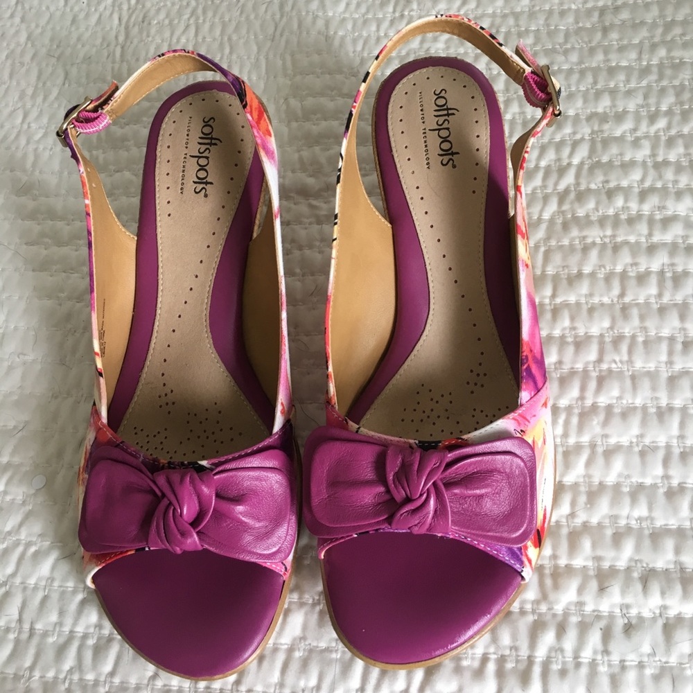 Comfortable wedge sandal