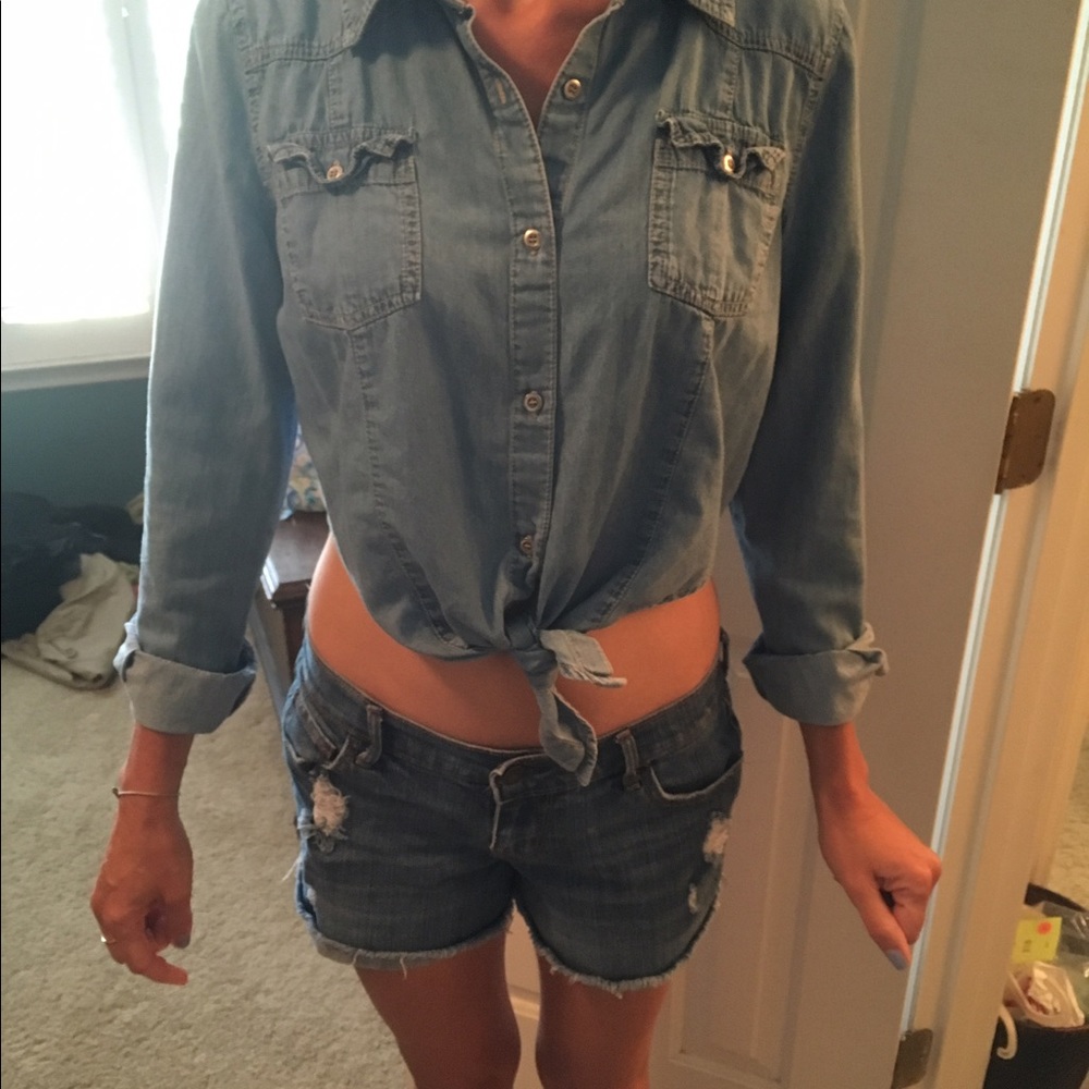 Denim tie-at-the-waist shirt