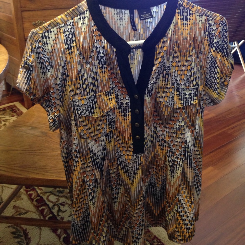 New Direction Top.  Size Large