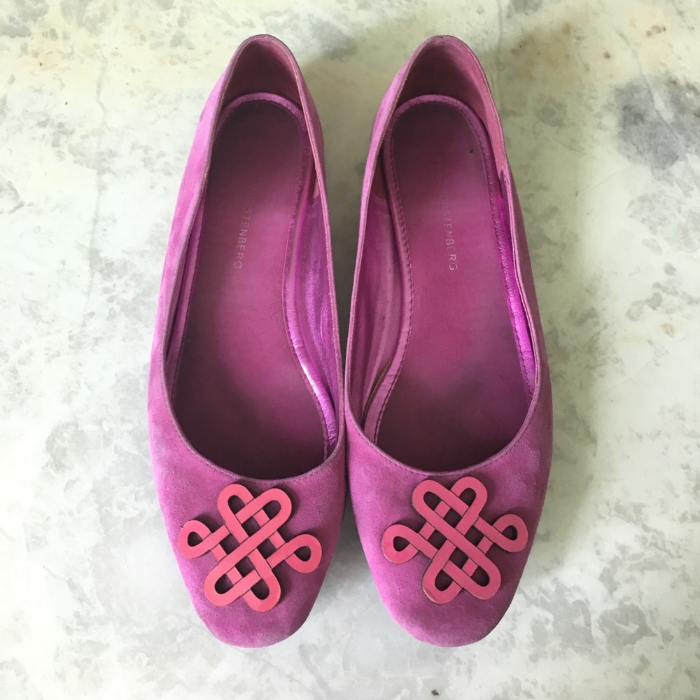 Pink suede Flats