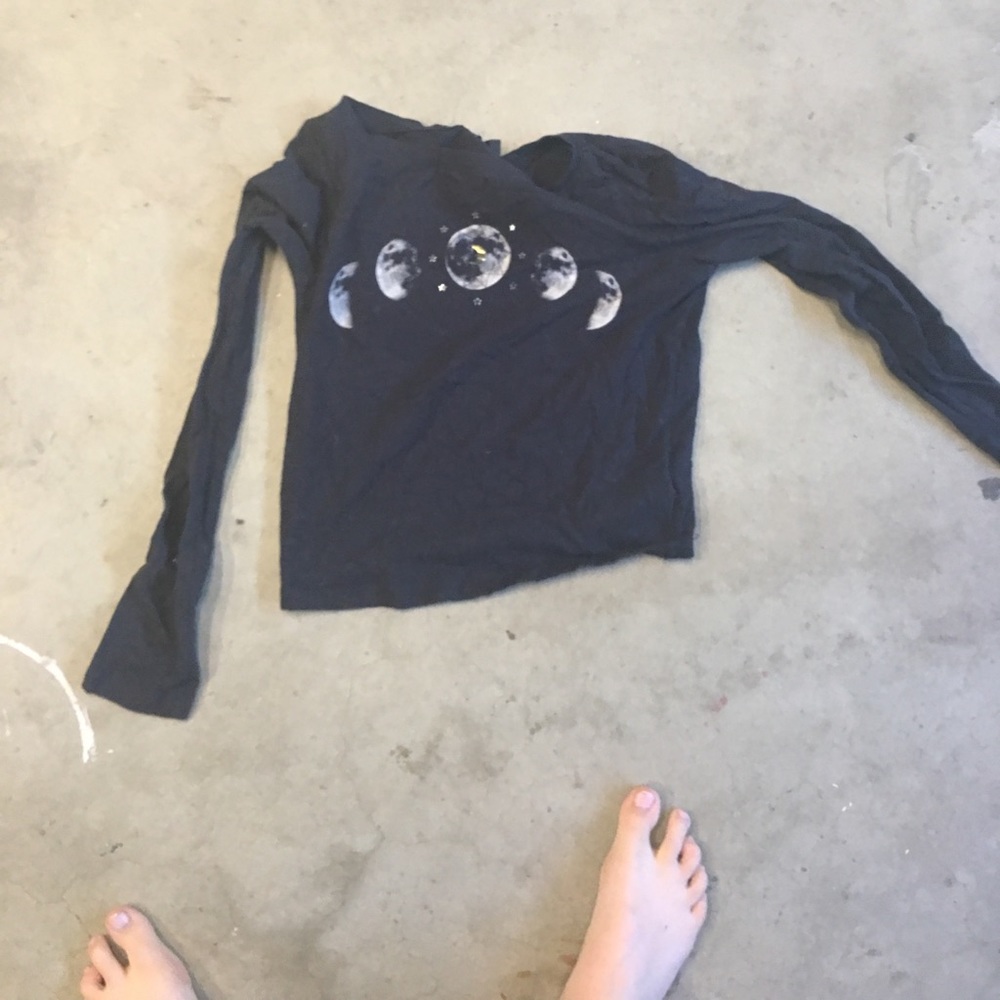 Urban outfitters moon top