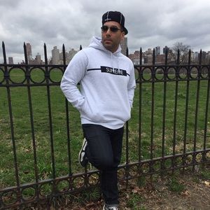 Meet your Posher, Anthony