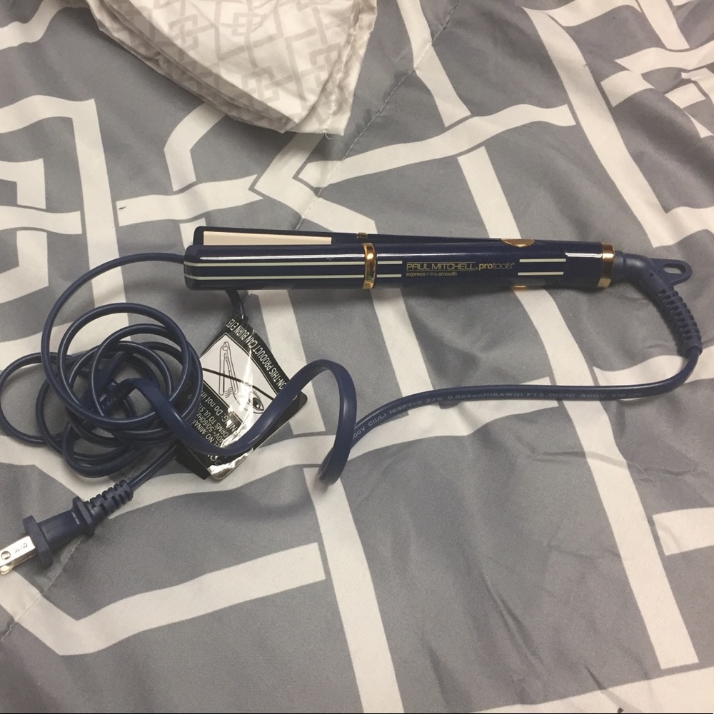 Mini Travel Size Straightener