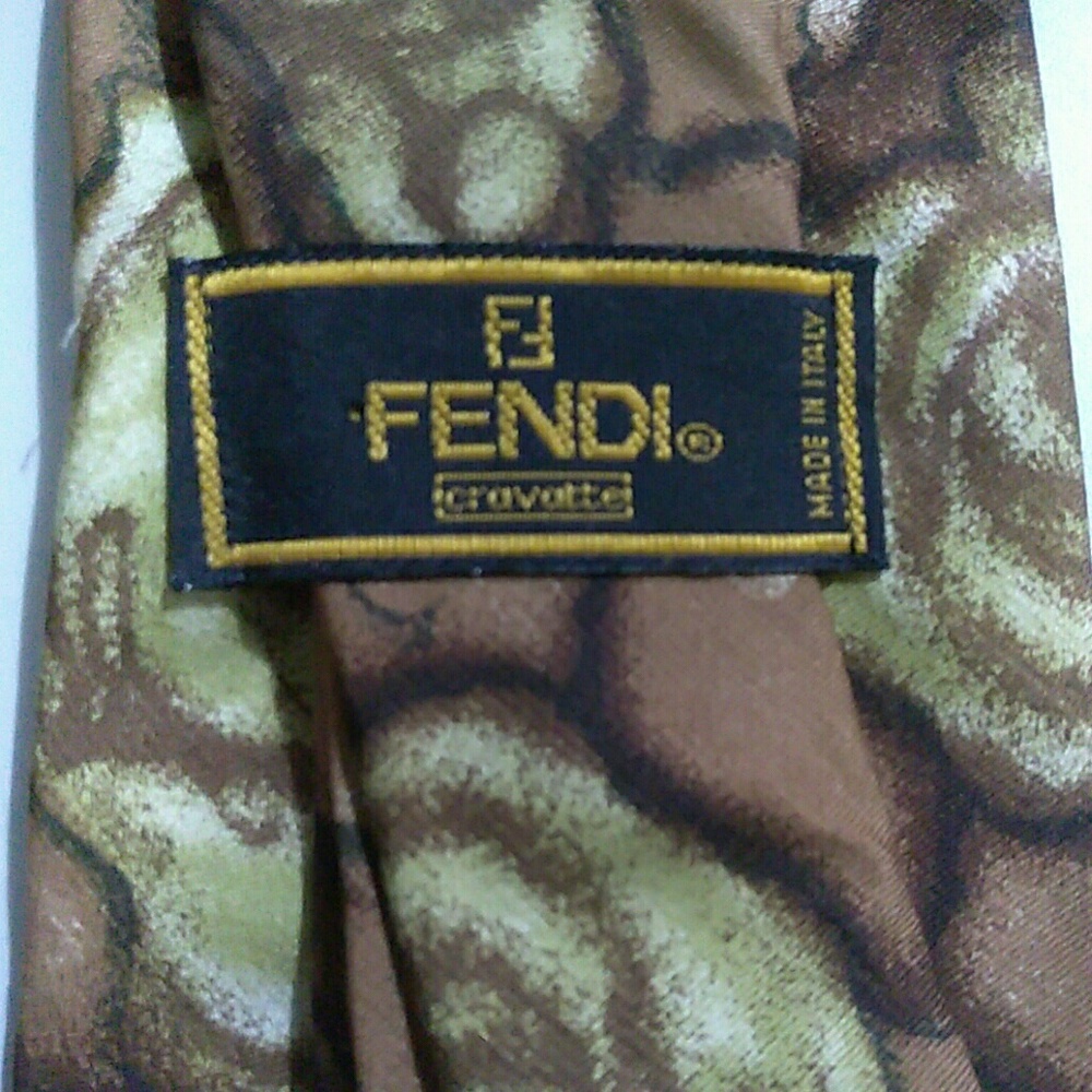 Fendi Euc men's dress tie