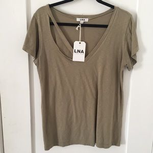LNA ripped tee