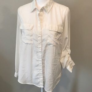 Old Navy M Off-White Button down Blouse