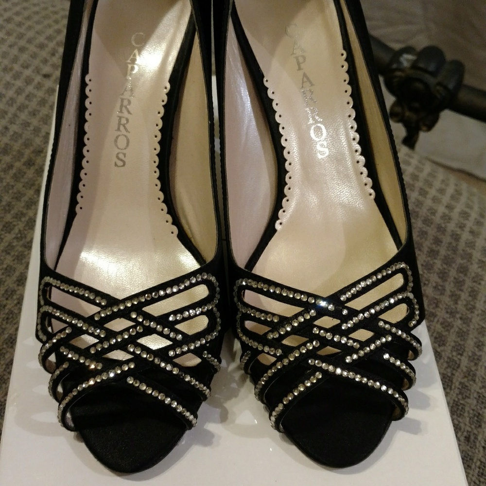 Caparos satin black high heels