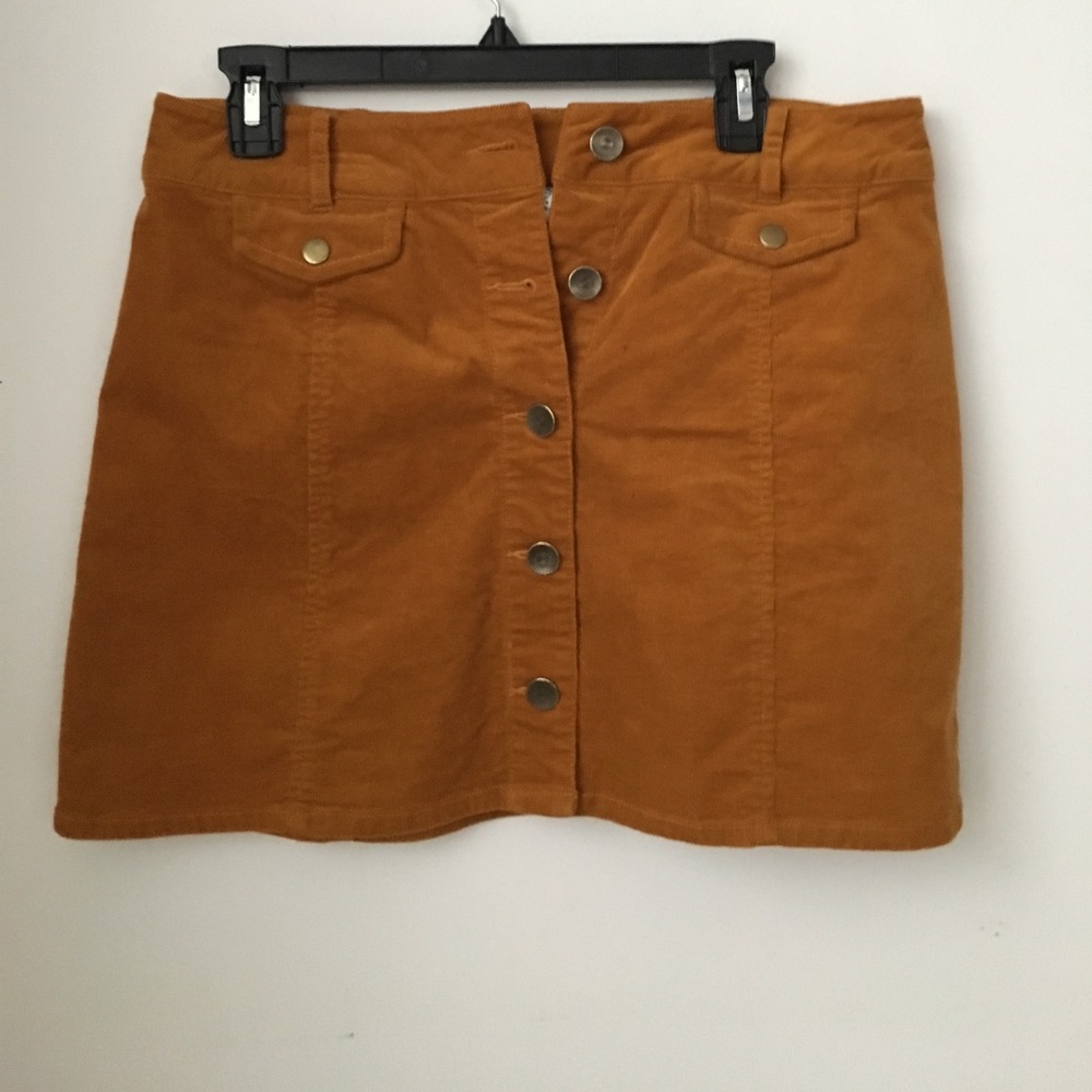 High wasted skirt