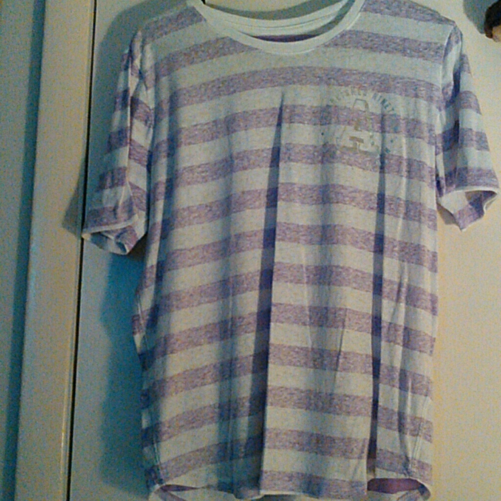 Scooped neck tee