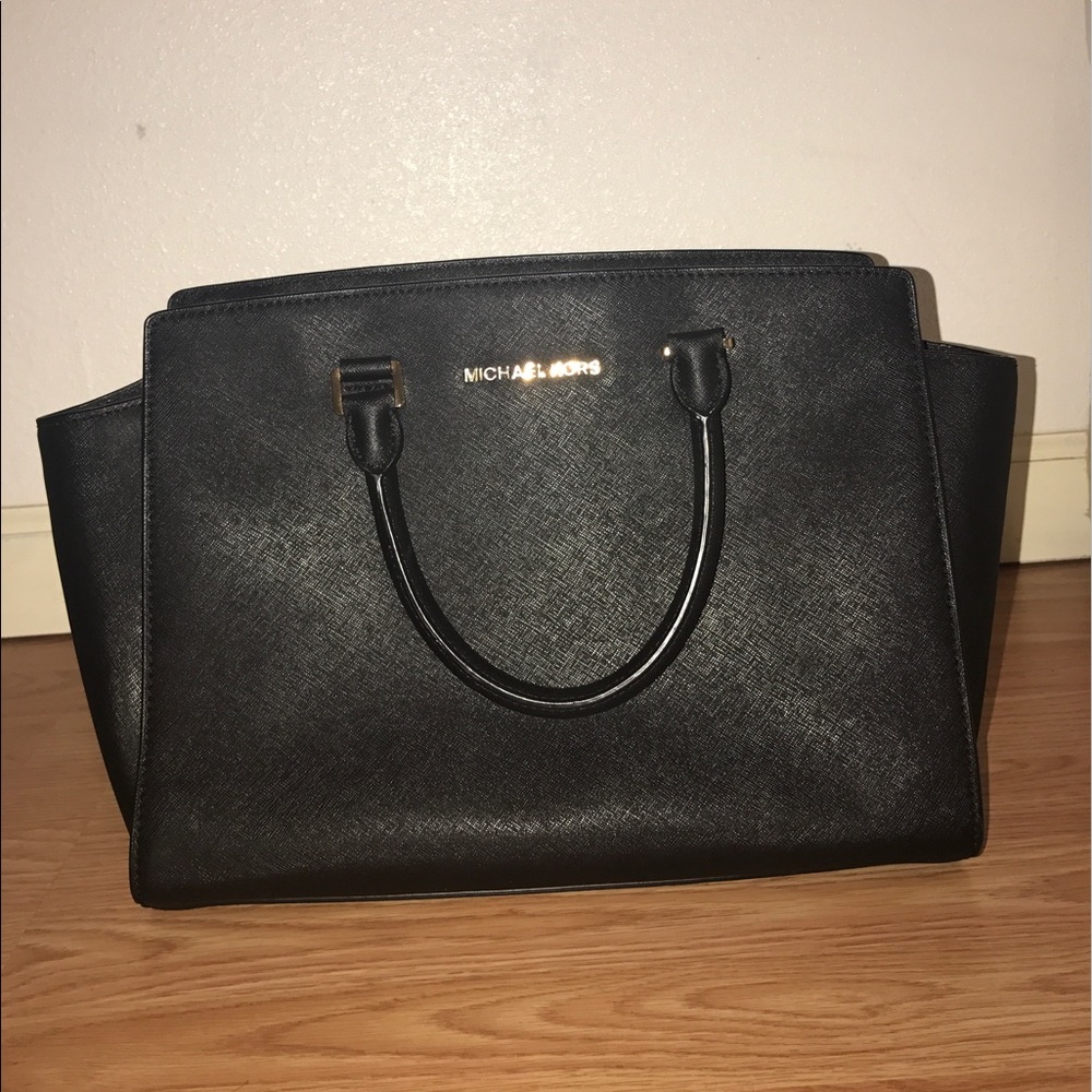 Michael Kors Selma Satchel