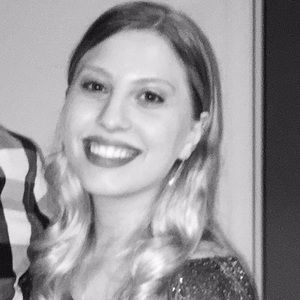 Meet your Posher, Shayna