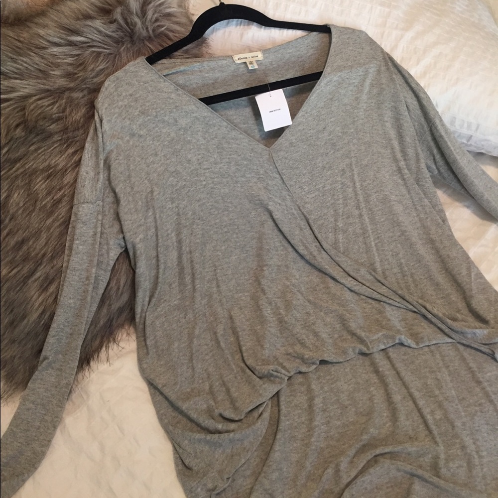 NWT Urban Outfitters Top- XS
