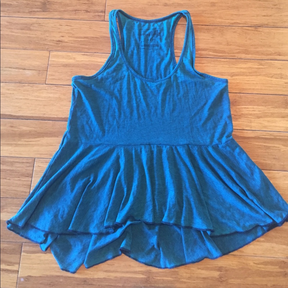 We the free flowy, very light weight tank NWOT