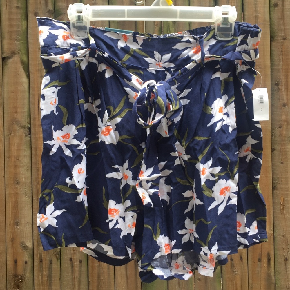 High Waist Floral Shorts
