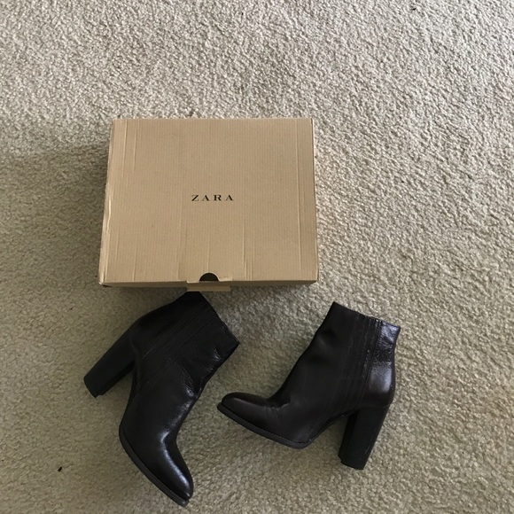 Zara booties - Picture 1 of 2