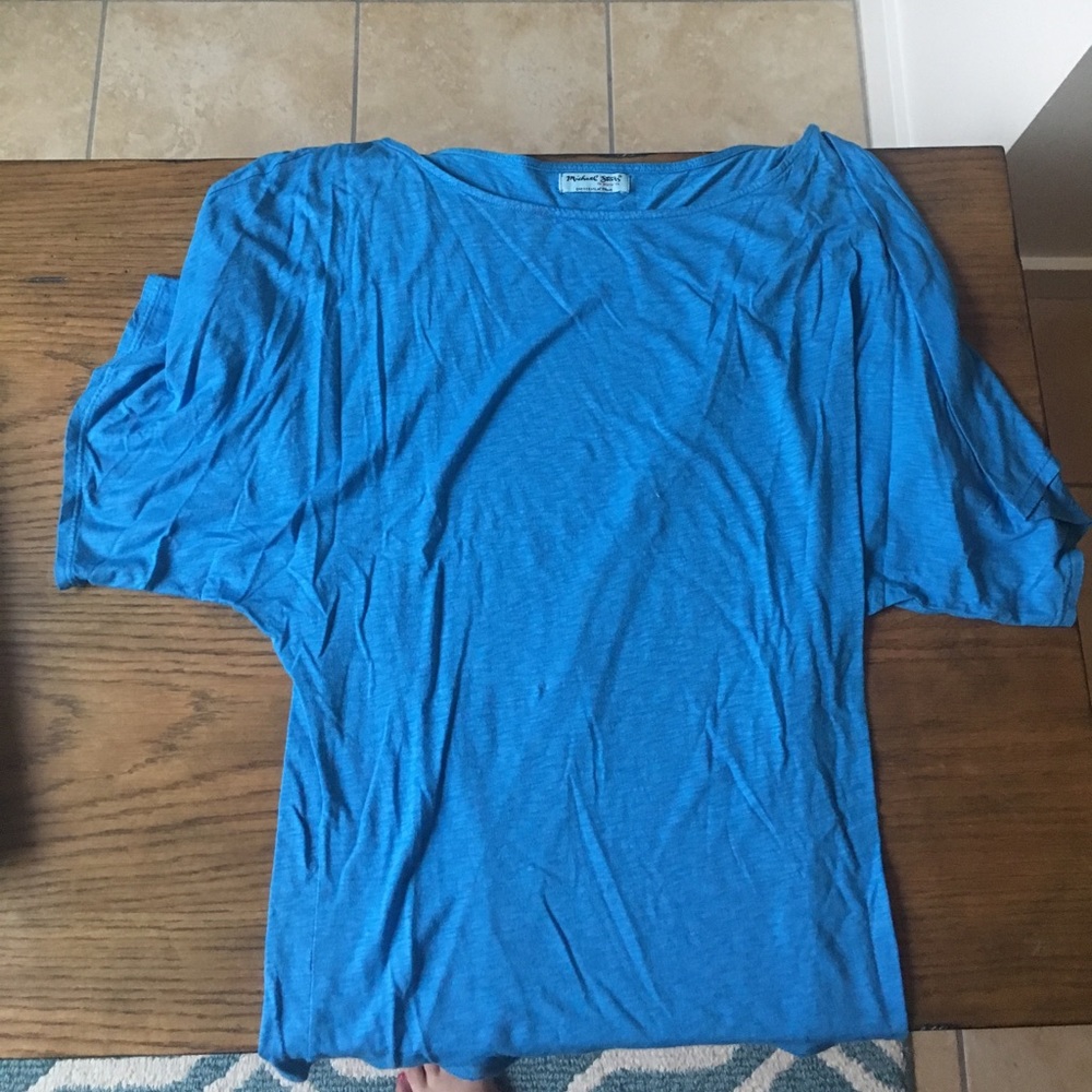 Michael Stars shirt.