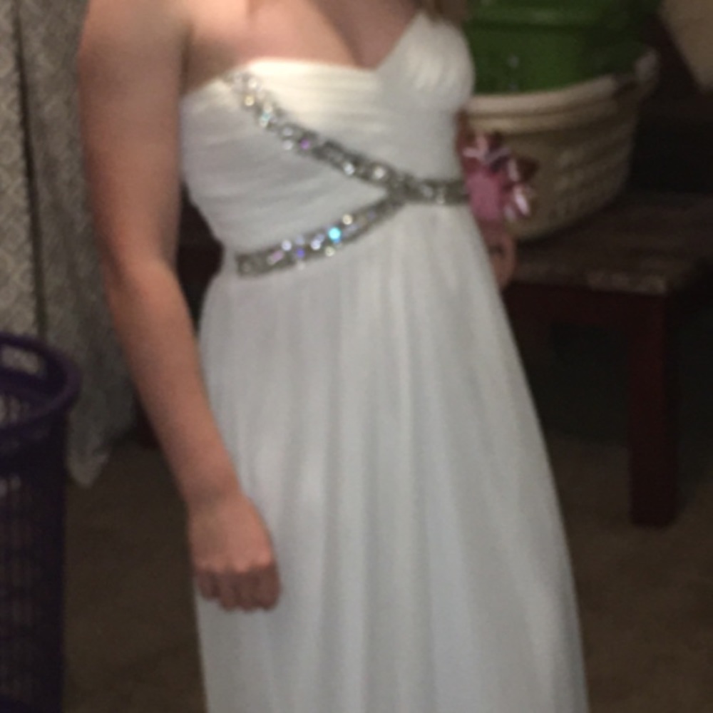 Long white Jodi kristopher dress