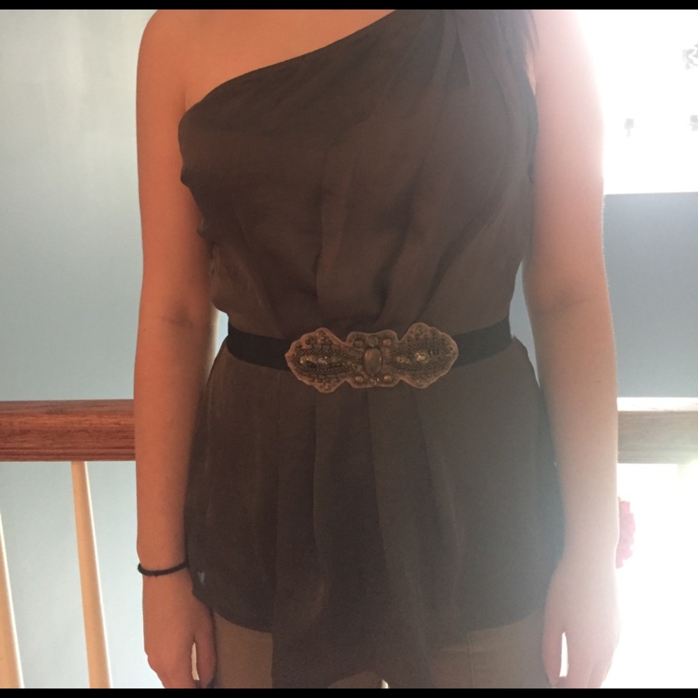 MP Black one shoulder tank top
