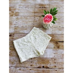 Forever 21 lace shorts