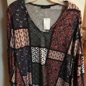 Dress 👗 or shirt
