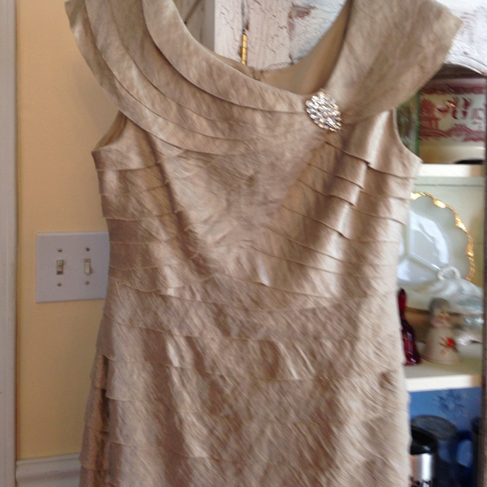 New London Times Dress.  Size 8