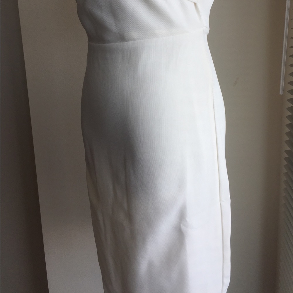 Eva Franco ivory white off shoulder bride dress - Picture 6 of 7